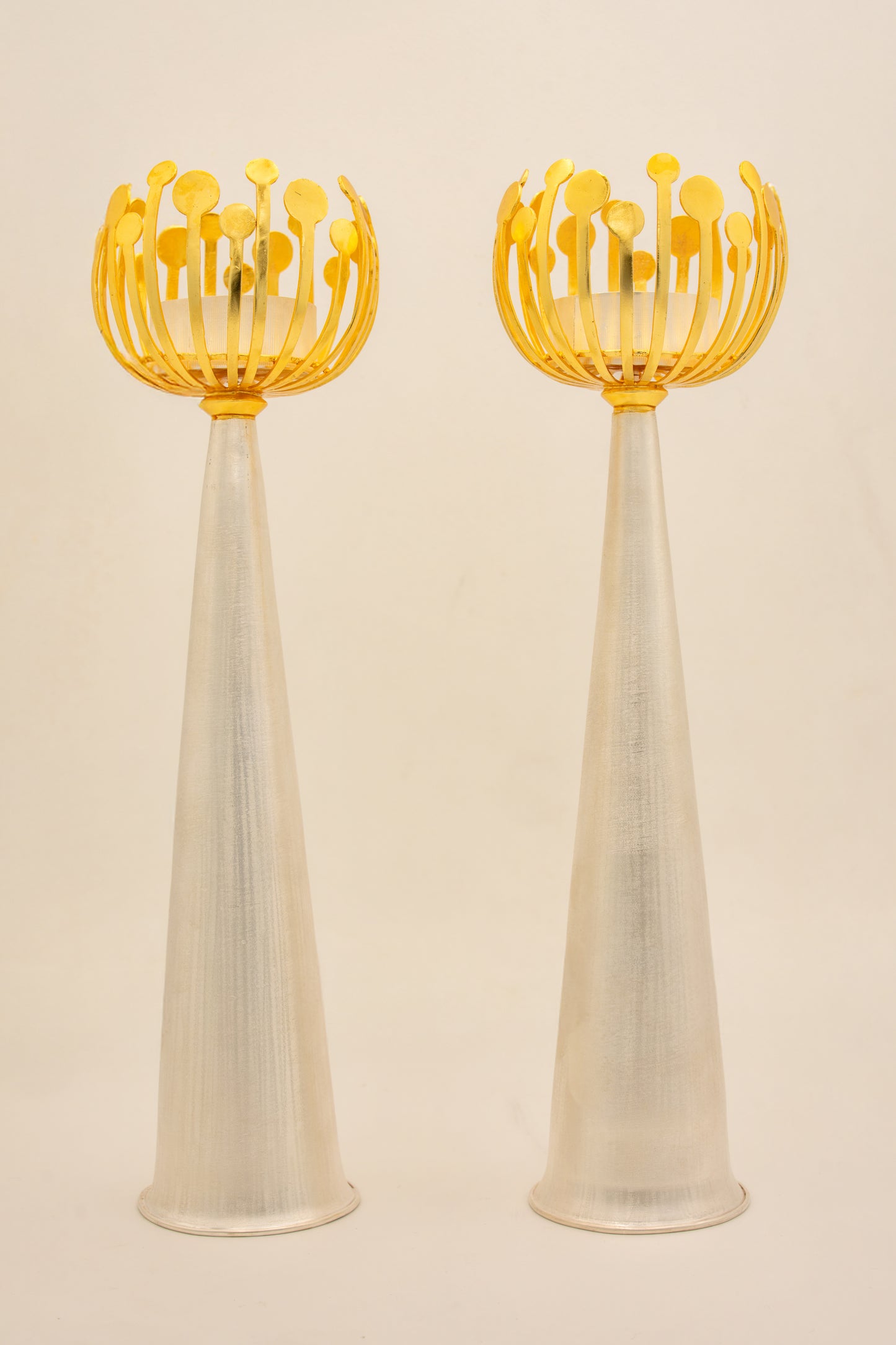 Crownlight Candlestand