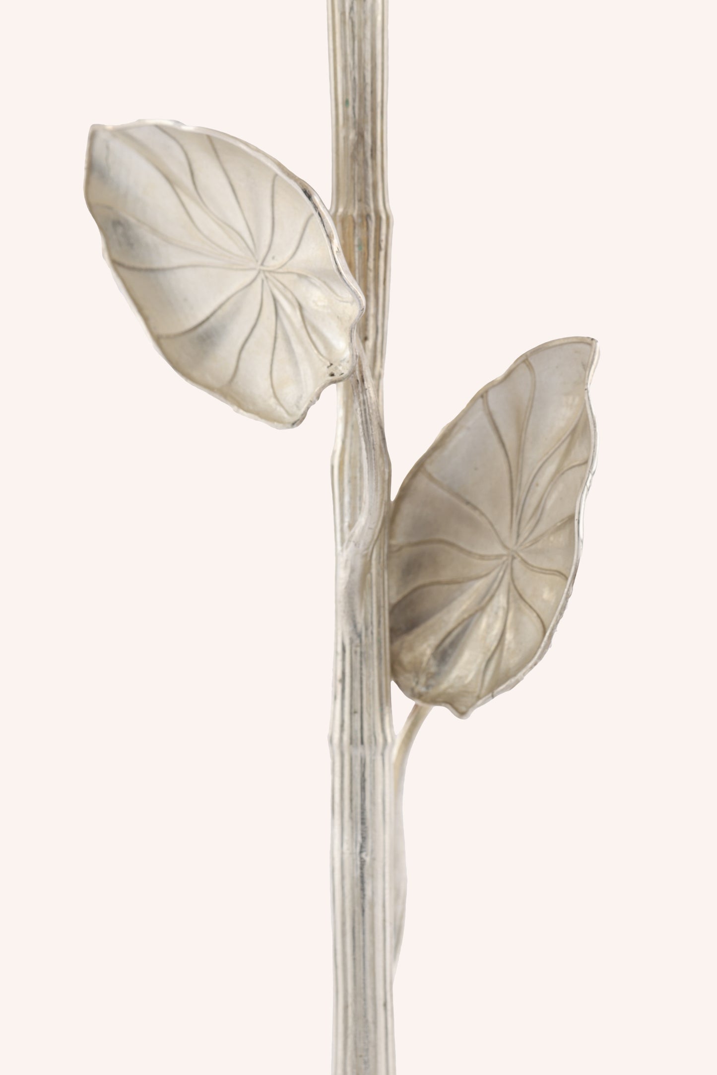 Sunflower Leaf Candle Stand