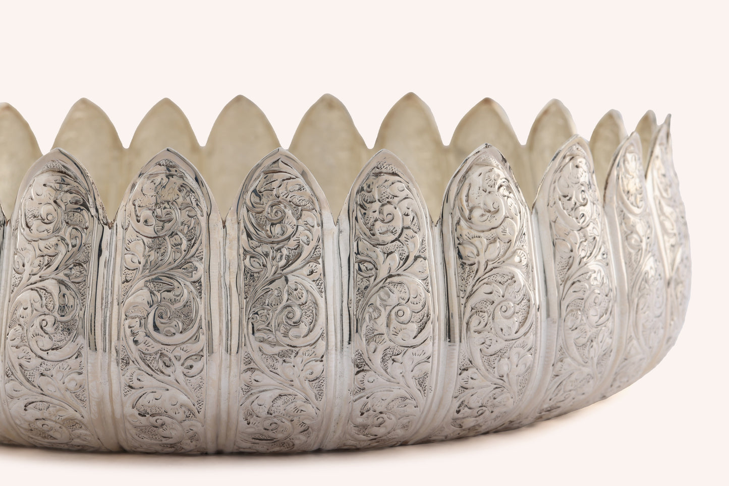 Lotus Motif Silver Urli