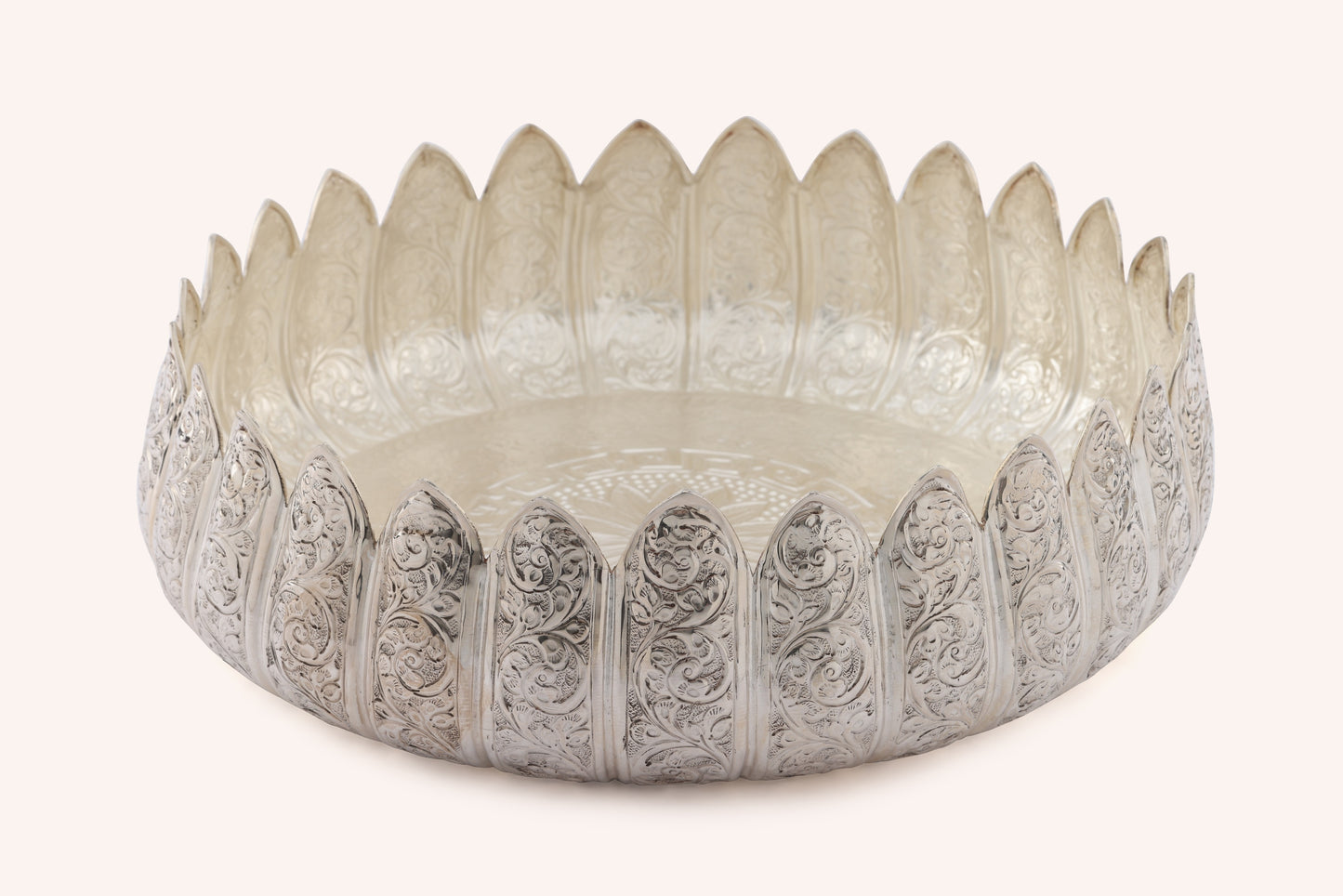 Lotus Motif Silver Urli