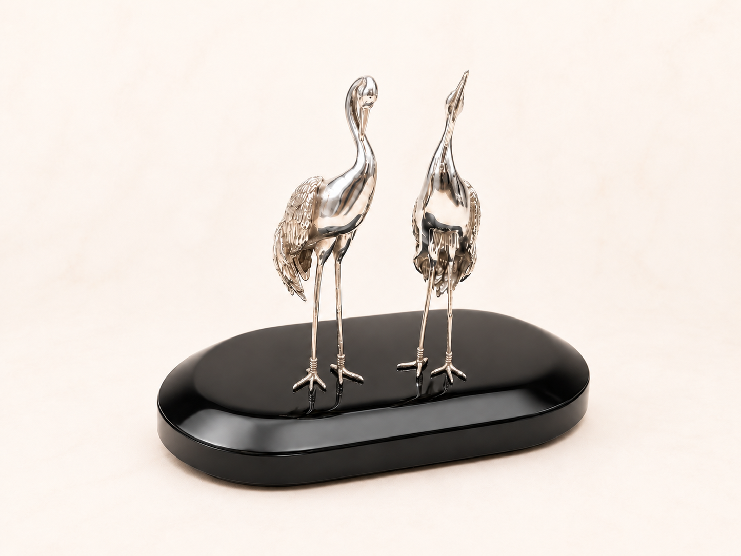 Silver Swan Centerpiece