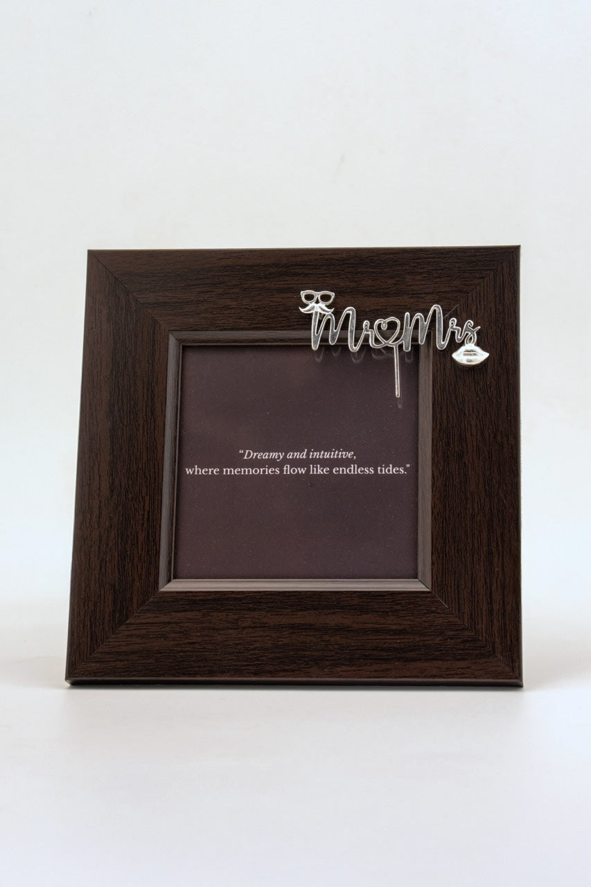 Mr & Mrs Frame