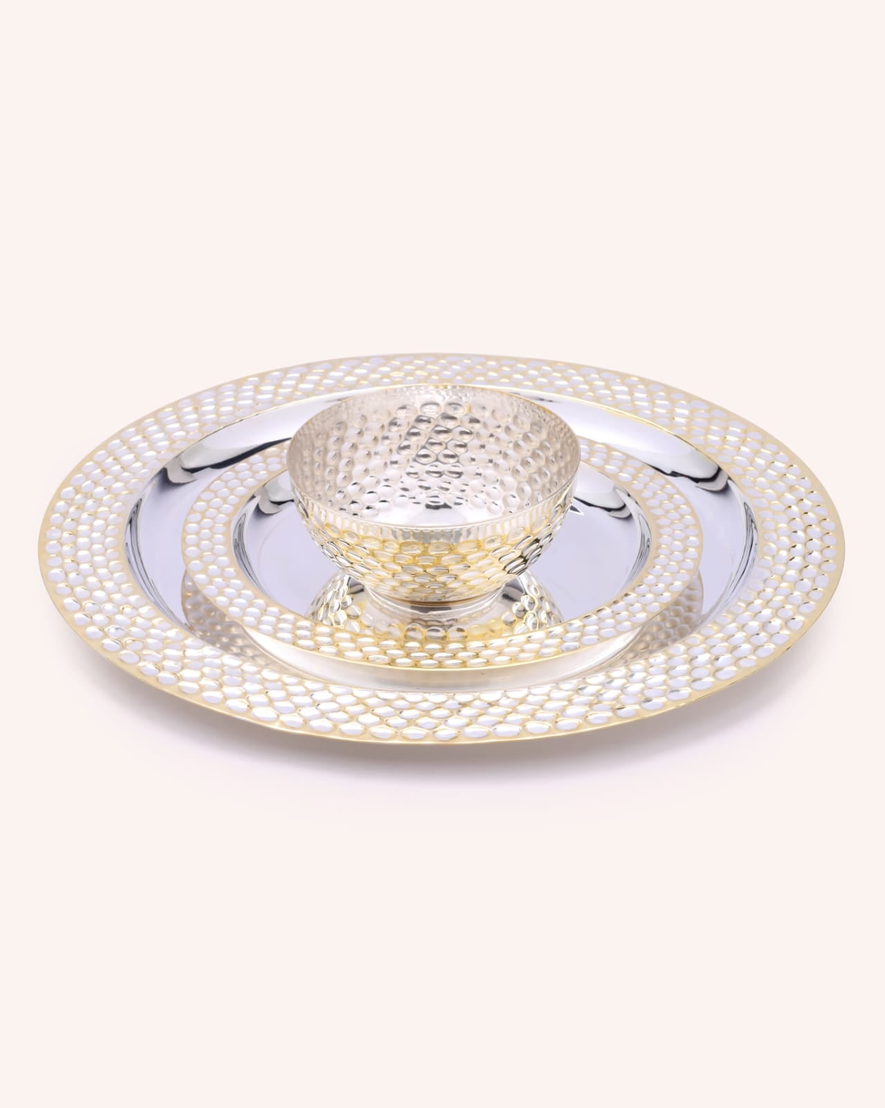 Hammered Dinner Set