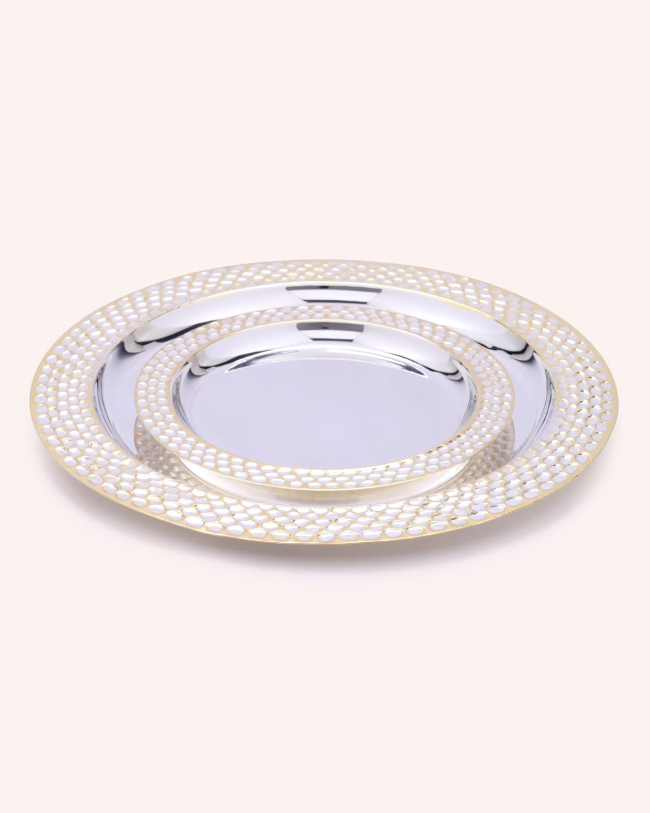 Hammered Dinner Set