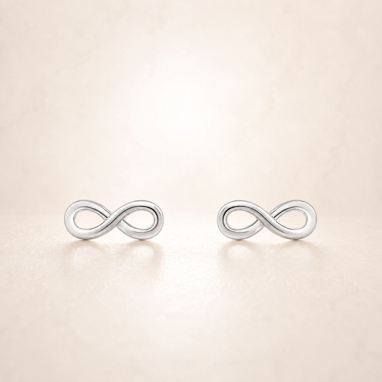 Infinity Loop Silver Earring